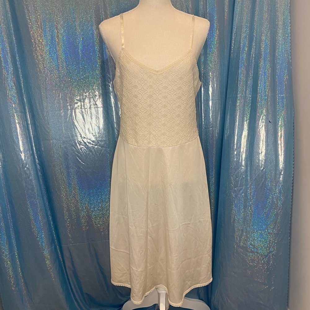 Vintage slip